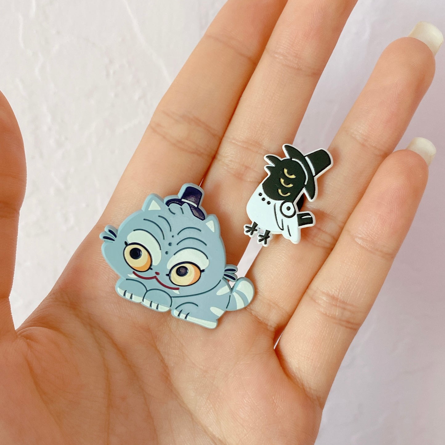 KPOP DEMON HUNTERS Tiger + Bird Enamel Pin Set